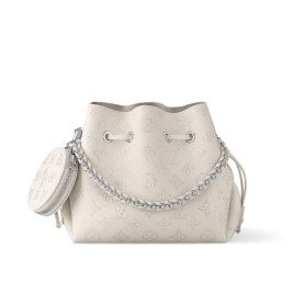 31위 LOUIS VUITTON 루이비통 벨라 M11841