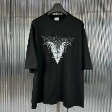VETEMENTS 베트멍 고트 반팔
