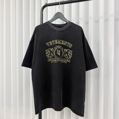 VETEMENTS 베트멍 블랙 로얄 반팔 티셔츠