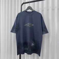 BALENCIAGA 발렌시아가 그래픽 로고 페인티드 반팔 티셔츠